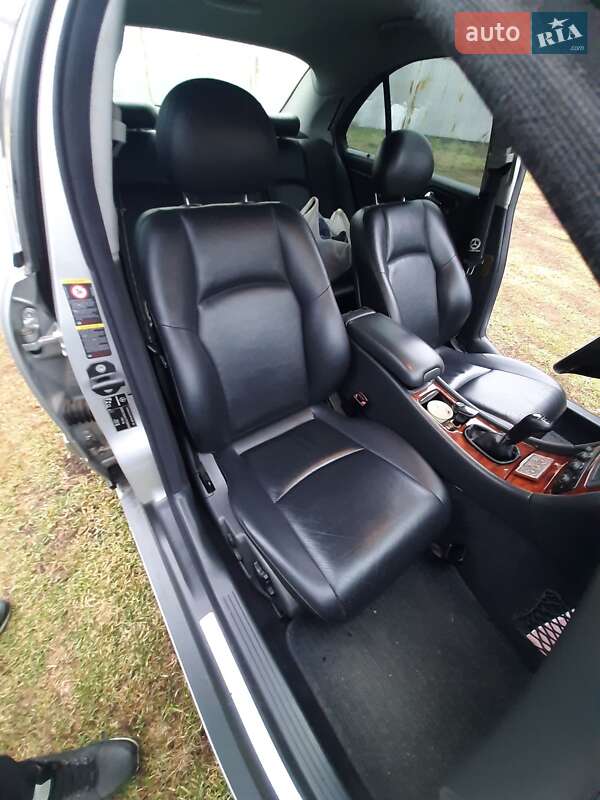 Седан Mercedes-Benz C-Class 2004 в Первомайську