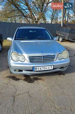 Універсал Mercedes-Benz C-Class 2002 в Лохвиці