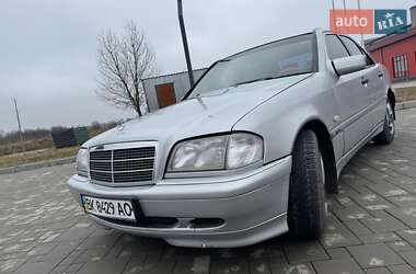 Седан Mercedes-Benz C-Class 2000 в 