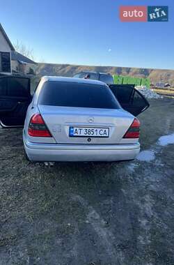 Седан Mercedes-Benz C-Class 1997 в Ивано-Франковске