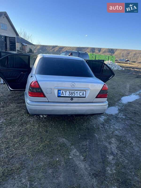 Седан Mercedes-Benz C-Class 1997 в Ивано-Франковске
