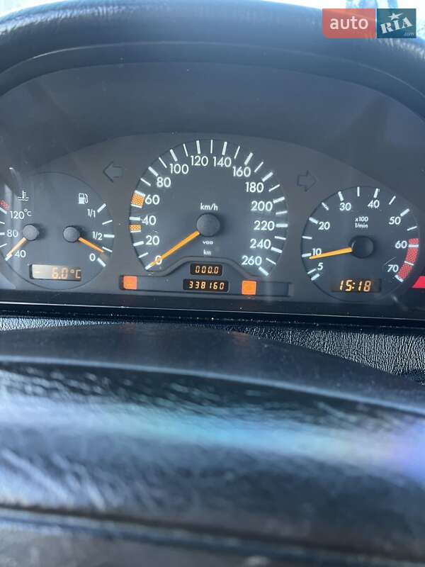Седан Mercedes-Benz C-Class 1997 в Ивано-Франковске