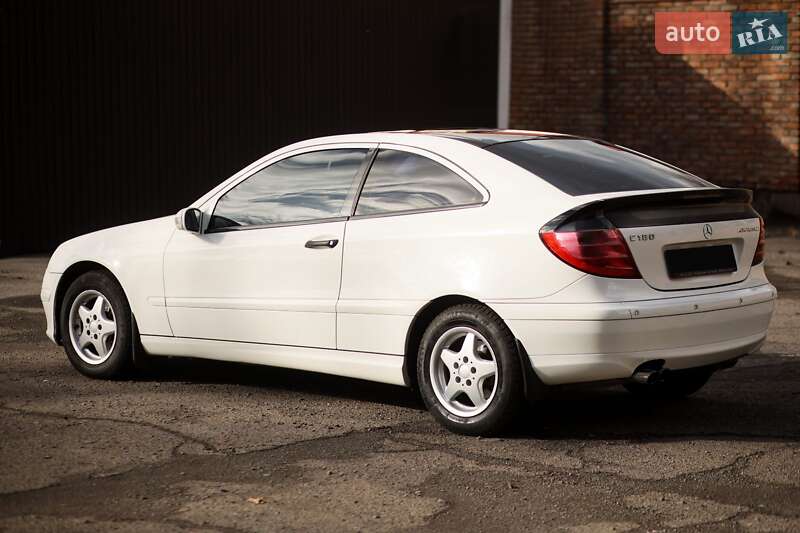 Купе Mercedes-Benz C-Class 2004 в Мукачевому