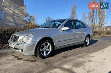 Седан Mercedes-Benz C-Class 2003 в Калиновке