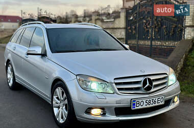 Універсал Mercedes-Benz C-Class 2010 в Тернополі