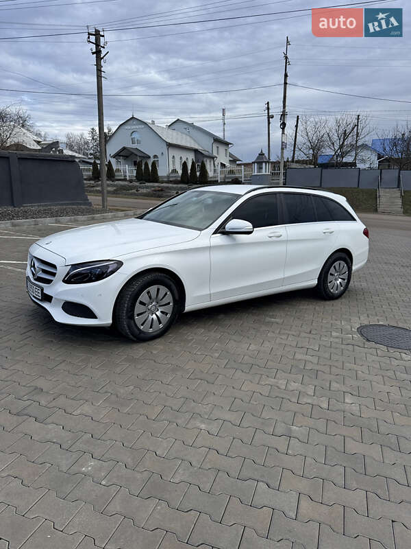 Универсал Mercedes-Benz C-Class 2014 в Черновцах