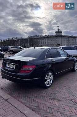 Седан Mercedes-Benz C-Class 2010 в Чернигове