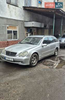 Универсал Mercedes-Benz C-Class 2001 в Киеве