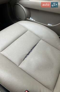 Седан Mercedes-Benz C-Class 2011 в 