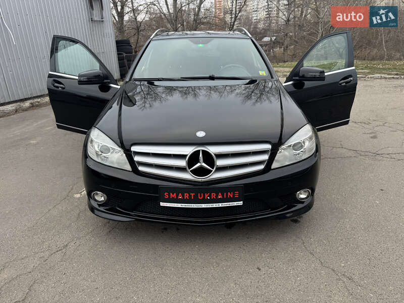 Универсал Mercedes-Benz C-Class 2010 в Киеве фото 9 Универсал Mercedes-Benz C-Class 2010 в Киеве