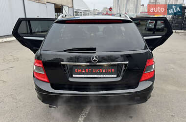 Универсал Mercedes-Benz C-Class 2010 в 