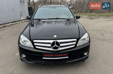 Универсал Mercedes-Benz C-Class 2010 в 