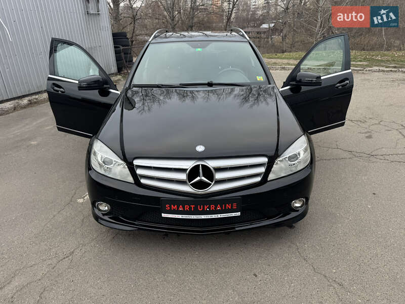 Универсал Mercedes-Benz C-Class 2010 в Киеве фото 45 Универсал Mercedes-Benz C-Class 2010 в Киеве