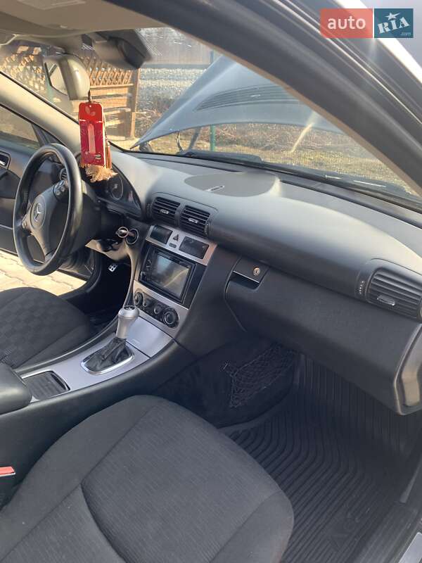 Седан Mercedes-Benz C-Class 2006 в Виноградові