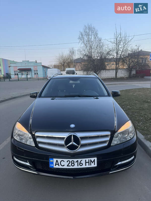 Универсал Mercedes-Benz C-Class 2010 в Ковеле