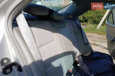 Седан Mercedes-Benz C-Class 2005 в 