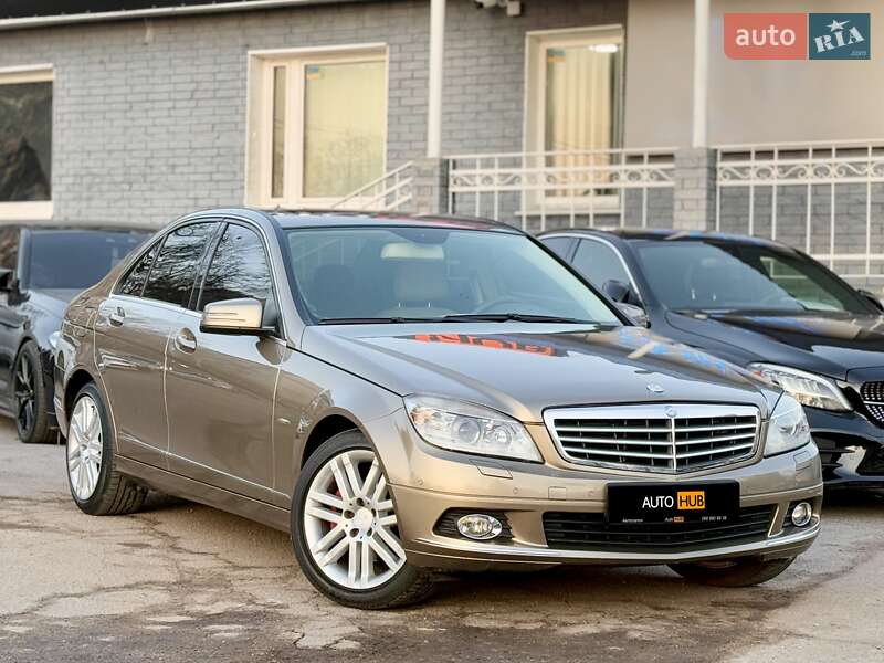 Седан Mercedes-Benz C-Class 2008 в Харкові