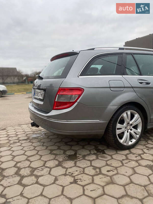 Універсал Mercedes-Benz C-Class 2008 в Гнівані