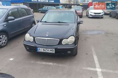 Седан Mercedes-Benz C-Class 2001 в Киеве