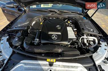 Седан Mercedes-Benz C-Class 2017 в 