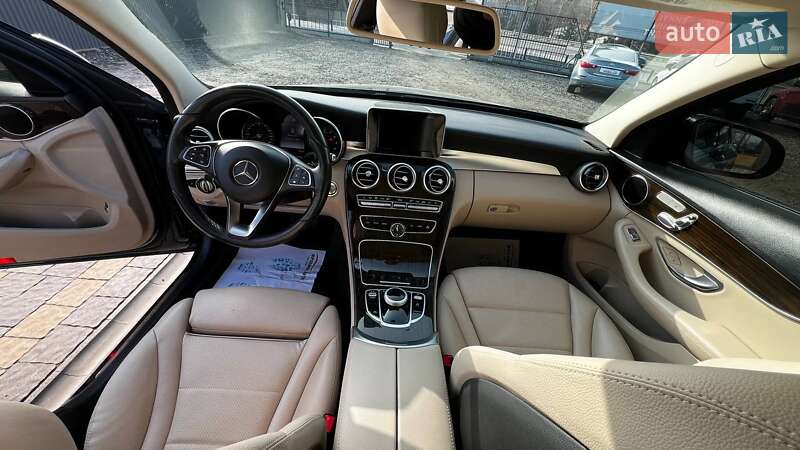 Седан Mercedes-Benz C-Class 2017 в Львове