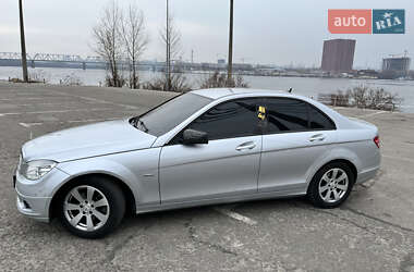 Седан Mercedes-Benz C-Class 2010 в Києві