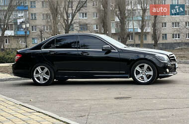 Седан Mercedes-Benz C-Class 2010 в 