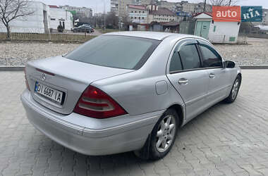 Седан Mercedes-Benz C-Class 2001 в Калуше