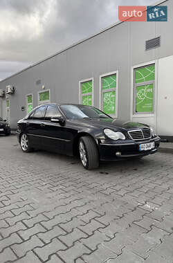 Седан Mercedes-Benz C-Class 2003 в Мукачево