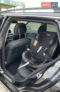 Універсал Mercedes-Benz C-Class 2013 в 
