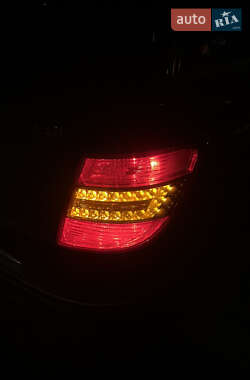 Универсал Mercedes-Benz C-Class 2010 в 