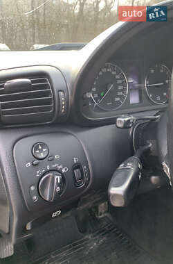 Седан Mercedes-Benz C-Class 2005 в 