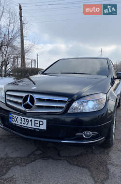 Седан Mercedes-Benz C-Class 2008 в Кривом Роге