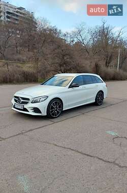 Универсал Mercedes-Benz C-Class 2019 в Киеве