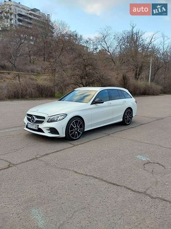 Mercedes-Benz C-Class 2019