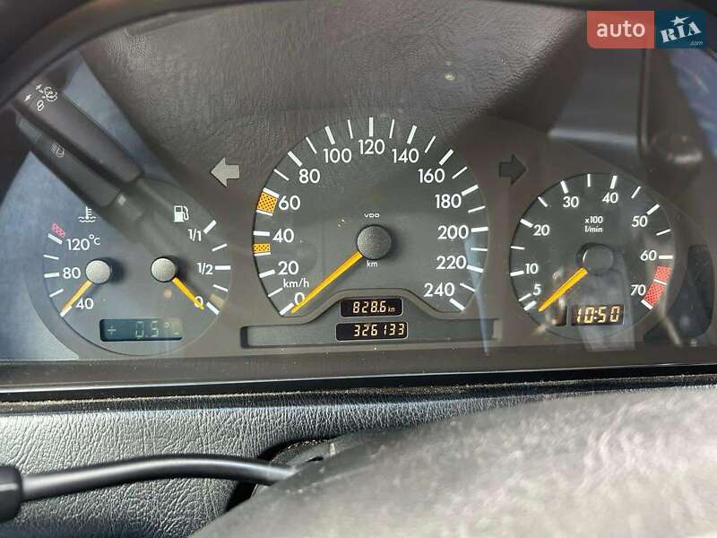 Седан Mercedes-Benz C-Class 1999 в Львове