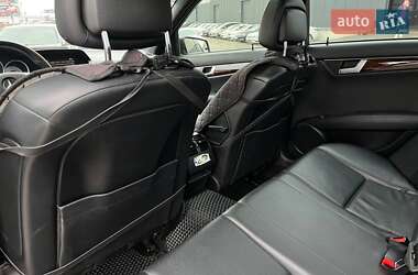 Седан Mercedes-Benz C-Class 2011 в 