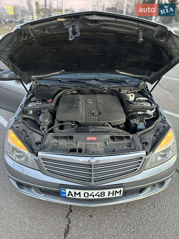 Универсал Mercedes-Benz C-Class 2010 в Житомире фото 19 Универсал Mercedes-Benz C-Class 2010 в Житомире