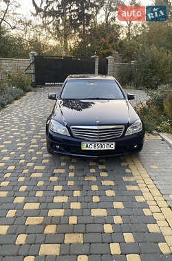 Седан Mercedes-Benz C-Class 2009 в Львове