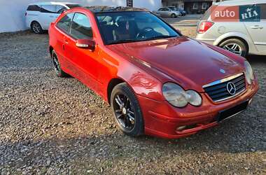 Купе Mercedes-Benz C-Class 2002 в 
