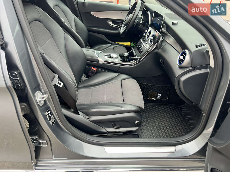 Универсал Mercedes-Benz C-Class 2019 в Одессе