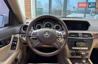 Седан Mercedes-Benz C-Class 2013 в 