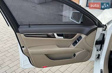 Седан Mercedes-Benz C-Class 2013 в 