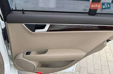 Седан Mercedes-Benz C-Class 2013 в 