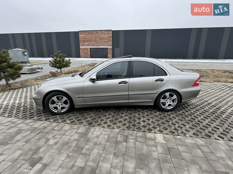 Седан Mercedes-Benz C-Class 2004 в Хмельницком