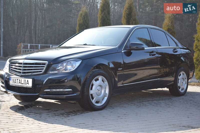Седан Mercedes-Benz C-Class 2011 в Бучаче фото 16 Седан Mercedes-Benz C-Class 2011 в Бучаче