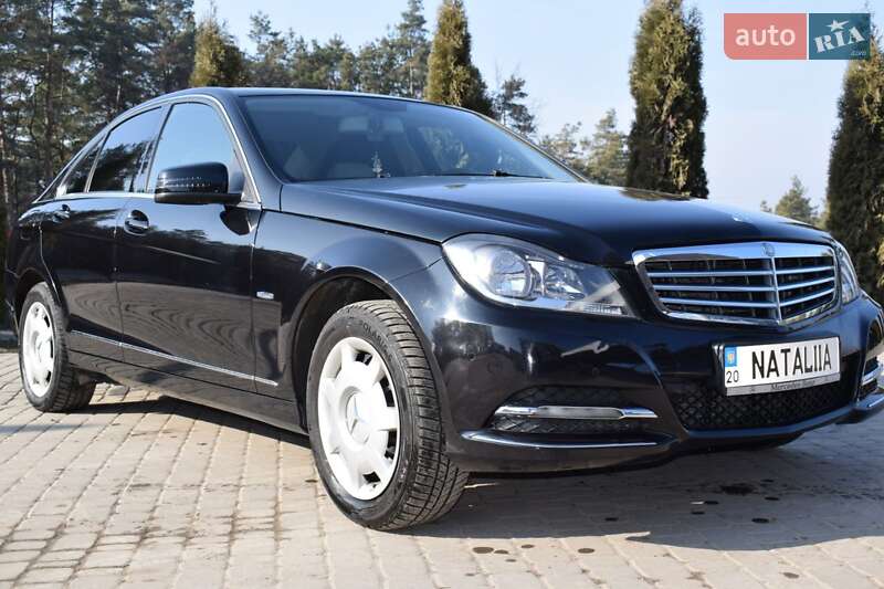 Седан Mercedes-Benz C-Class 2011 в Бучаче фото 22 Седан Mercedes-Benz C-Class 2011 в Бучаче