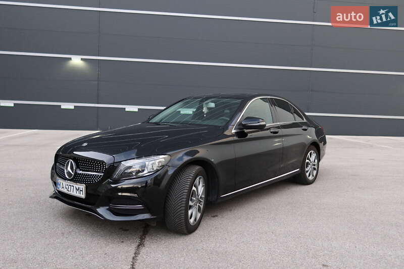 Mercedes-Benz C-Class 2017
