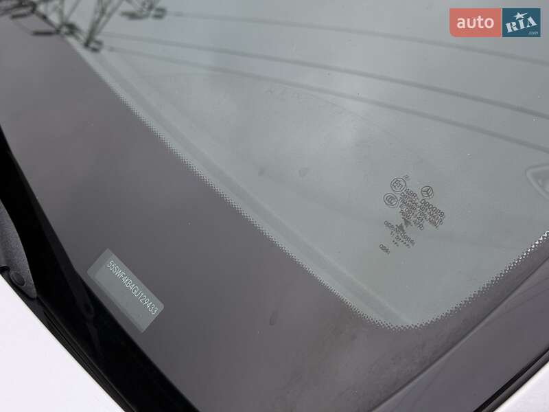 Седан Mercedes-Benz C-Class 2015 в Києві