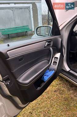 Универсал Mercedes-Benz C-Class 2004 в 